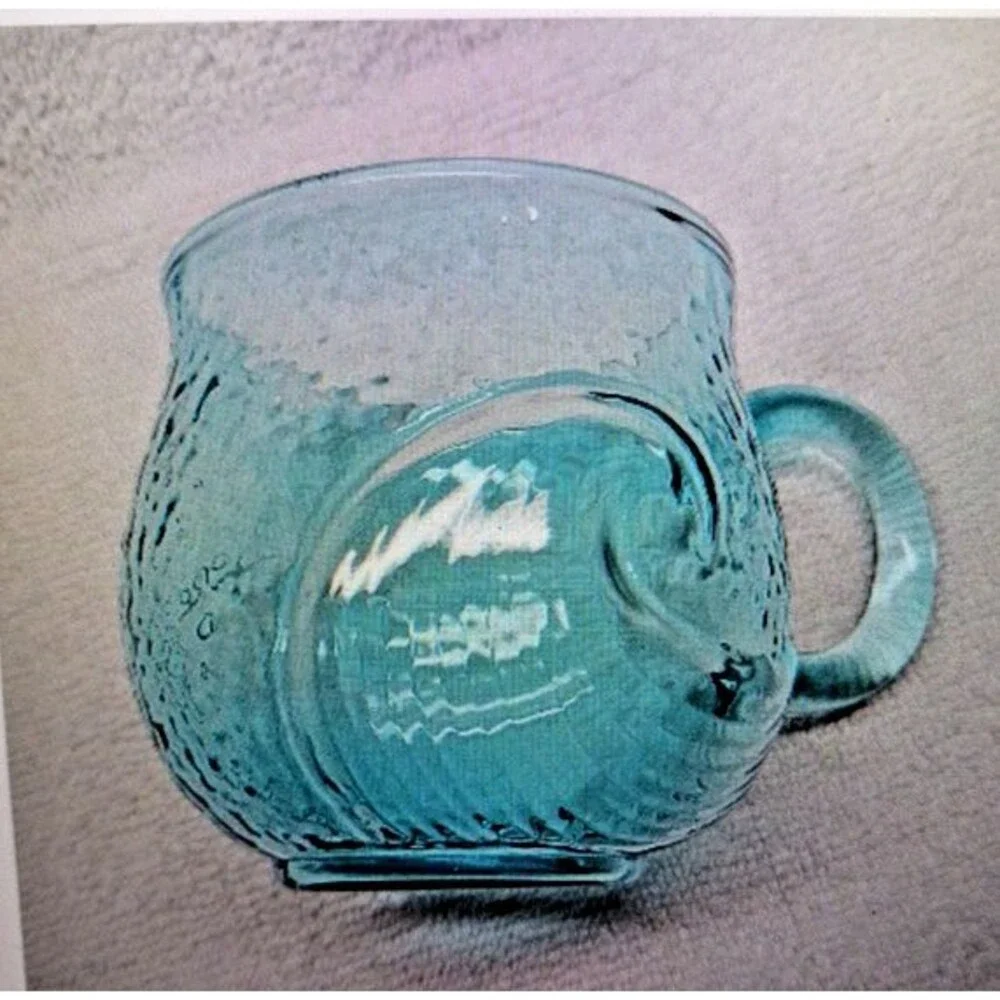 Glass Coffee Or Tea Cup☕️Aqua Glass Vintage Collectable new in origional Box